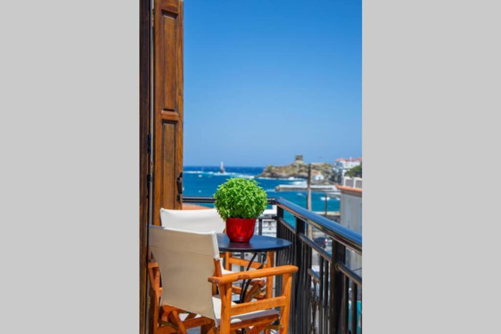 דירות Seaview Stylish Flat In Andros - Walk To Beach מראה חיצוני תמונה